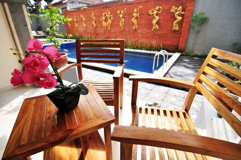 Jesens Inn II Kuta Lombok Exterior foto