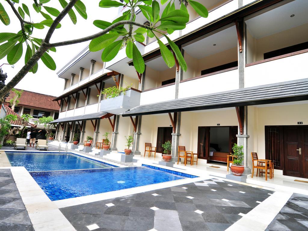 Jesens Inn II Kuta Lombok Exterior foto